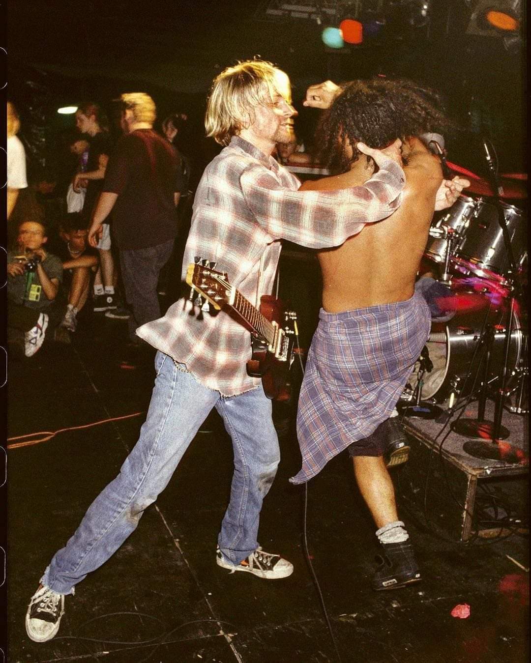 Kurt Cobain onstage